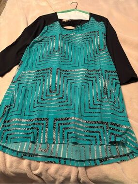 Women’s Teal Geo-Print Tunic Top-Lior size XL.